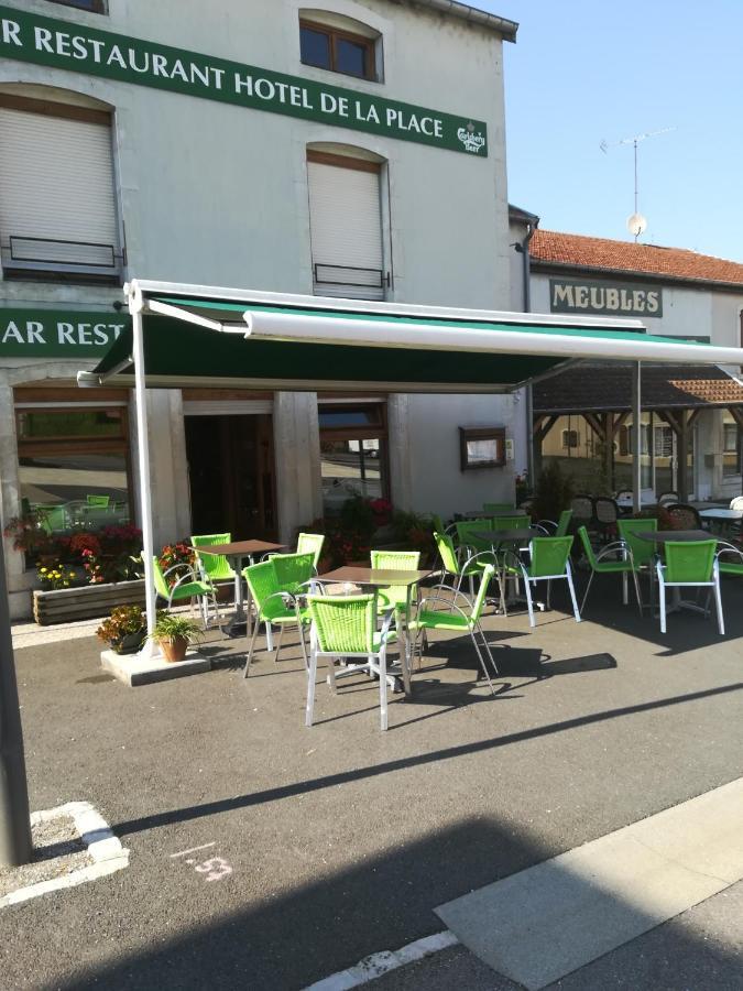 Hotel De La Place Liffol-le-Grand Eksteriør billede